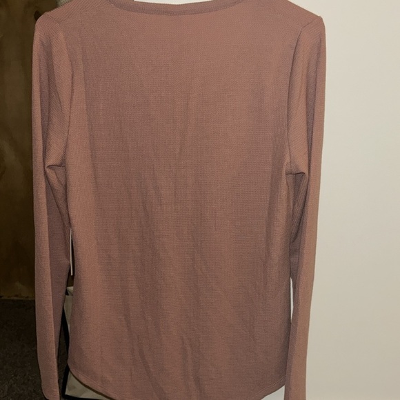 NWT Athleta Wind Down Sleep Top Pink- Small - Picture 4 of 6